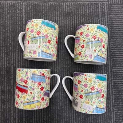 The caravan trail free spirit camper Set of 4 mugs 
