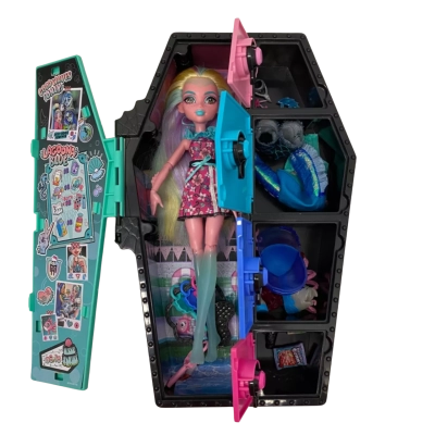 Monster High Skulltimate Secrets Lagoona Blue With Dress Up Locker