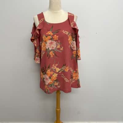 City Chic Super Pretty / Cold Shoulder Dark Pink Floral Top /Size 14 / XS - Brand New with Tags - RRP $79.95