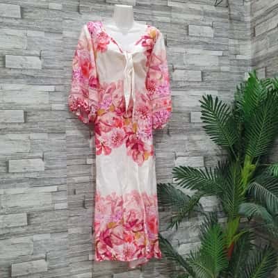 Sussan Womens  Size 20 Maxi Dress Floral / Pink  / White 