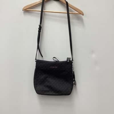 Michael Kors Womens Cross Body Bag Black  / Silver 