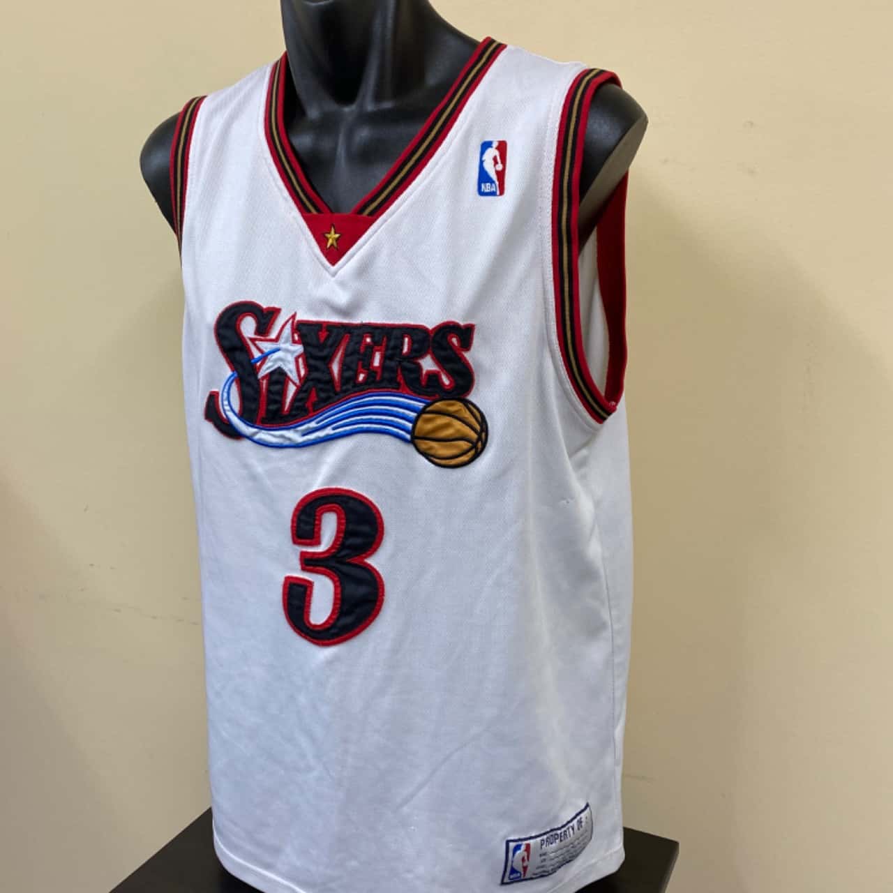 NBA Mens Size L Red / White (s)