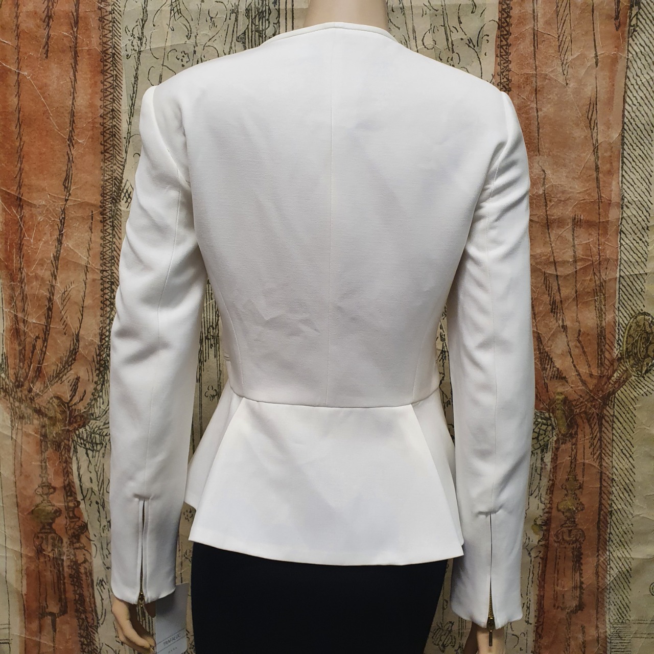 Zara Womens Size M Open Jacket Cream