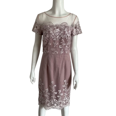 Chi Chi London Womens  Size 10 Dusty Pink Floral Lace Mother-of-the- Bride/Formal/Cocktail Dress