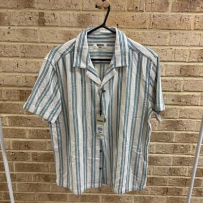  Maddox Mens stripe button up Size L 