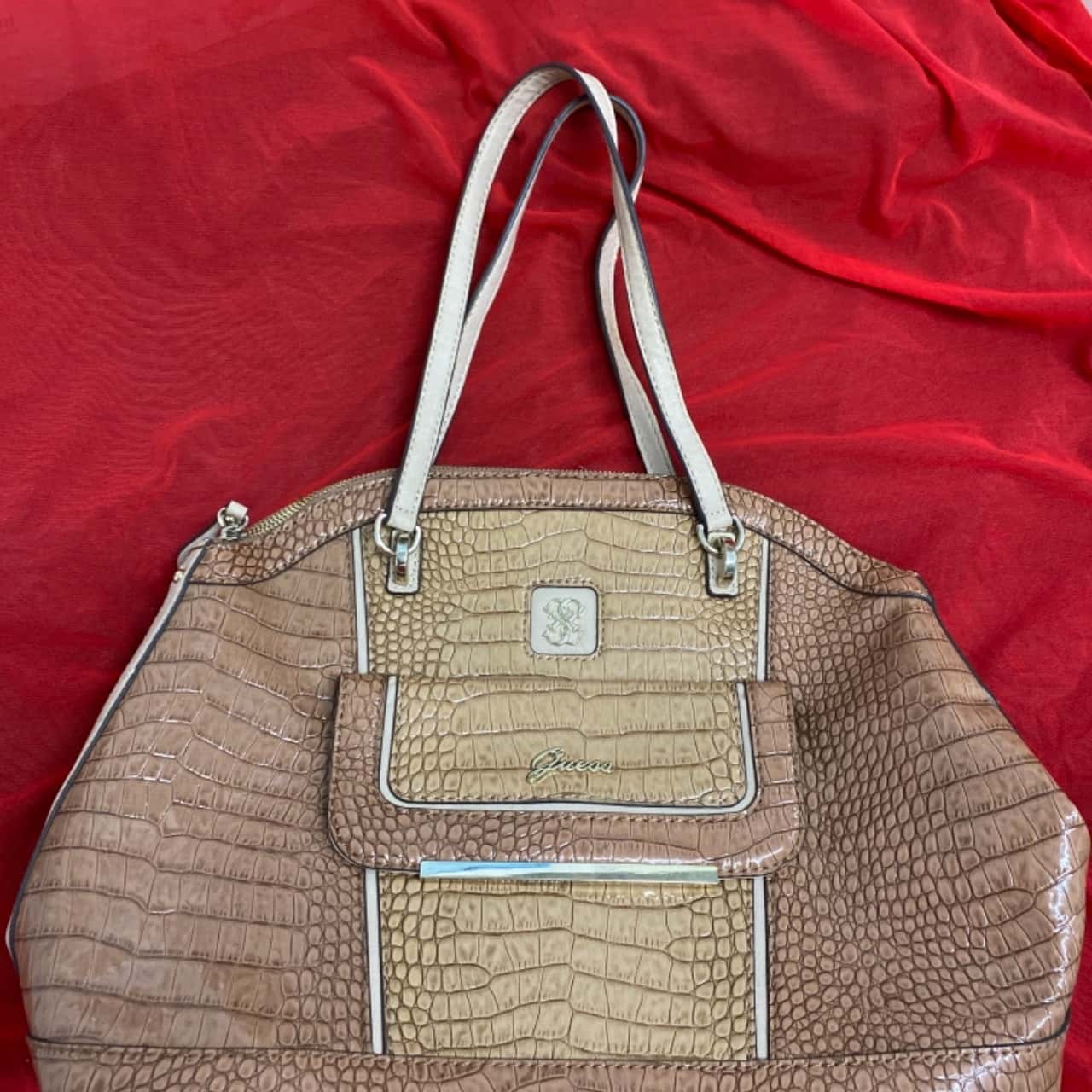 Guess Jeans Beige Poliuretano Women Handbag