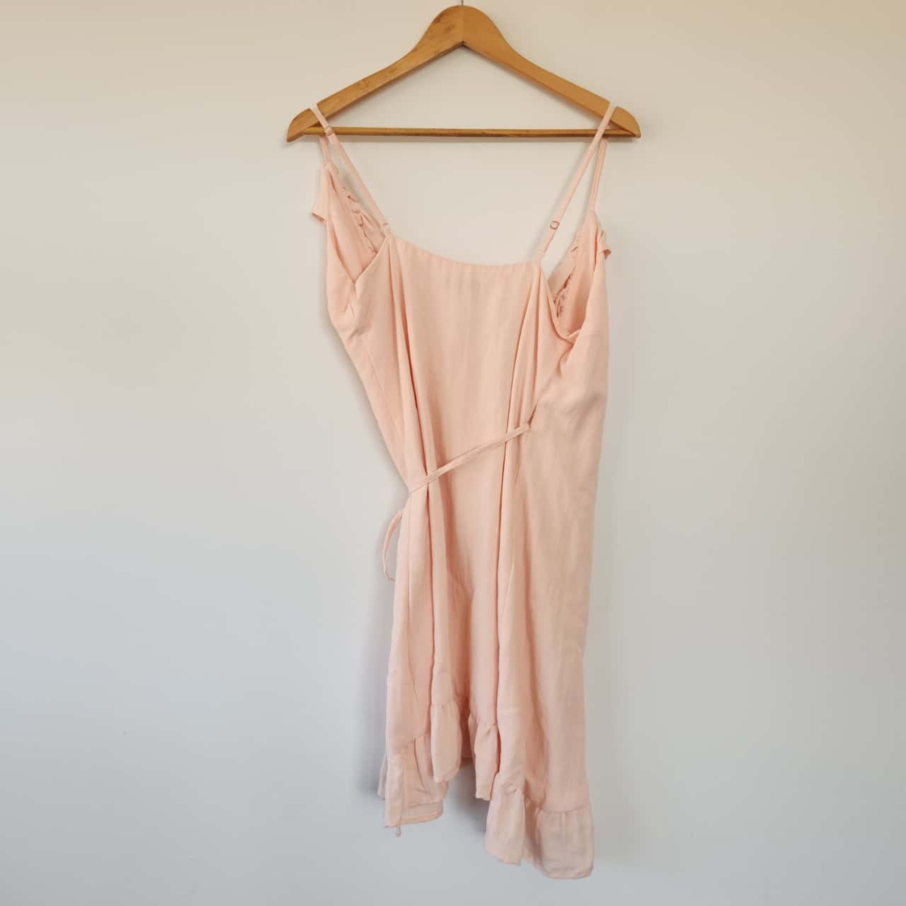 Lioness Pink Wrap Mini Dress Size 10 / M (s)