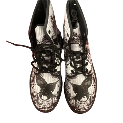 Black Raven Gothic Womens Boots Black  / Pattern 
