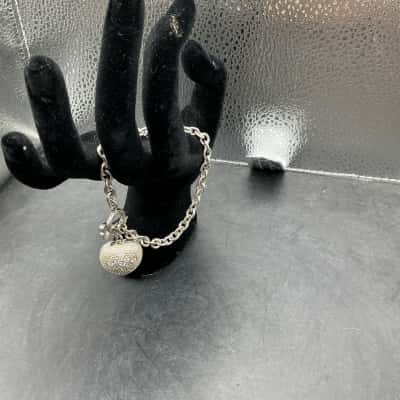  Womens Silver Sparkling Heart and Key Bracelet 