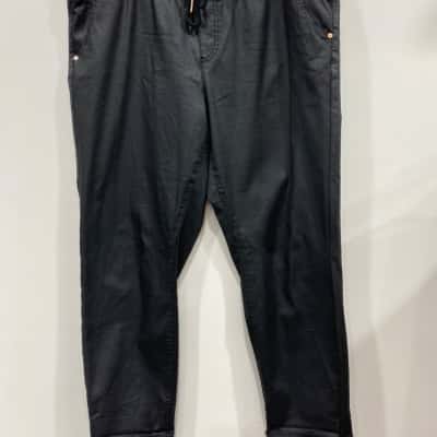 Virtuelle Womens  Size 16 Ankle Length Pants Black  