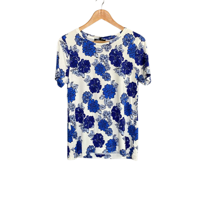 David Lawrence White/Blue floral top Women's size L