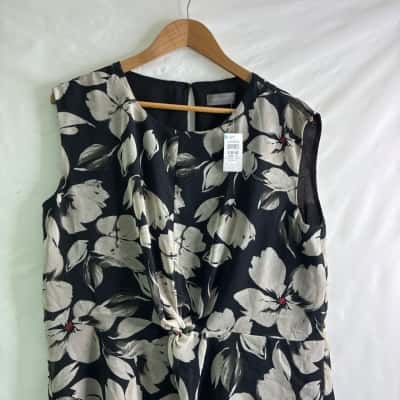 Jacqui-E Womens Size 14 Sleeveless Top Floral / Multicoloured 