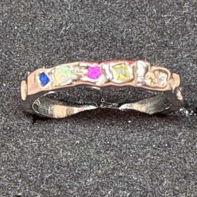925 Womens Ring Silver coloured stones 
