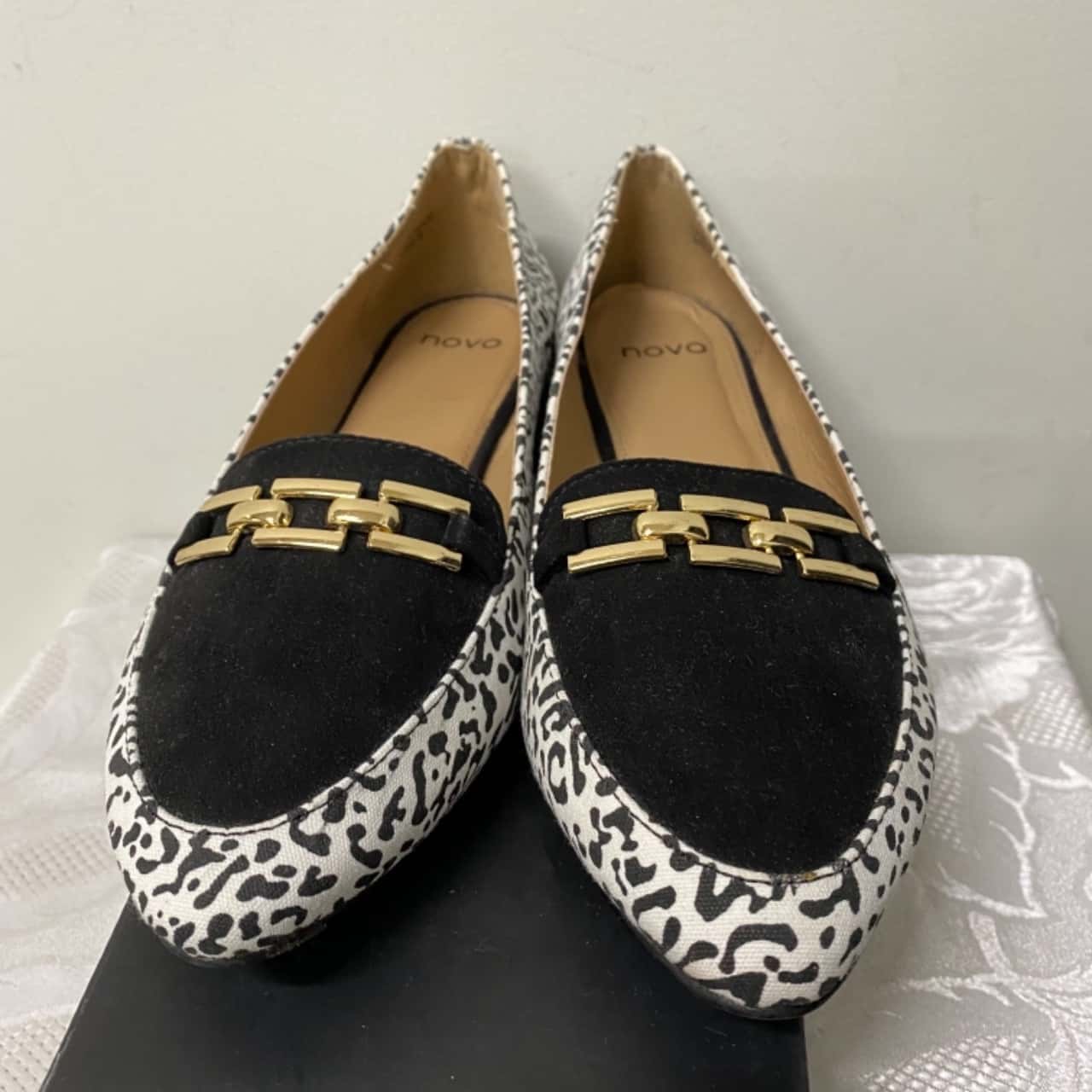 black loafers size 7