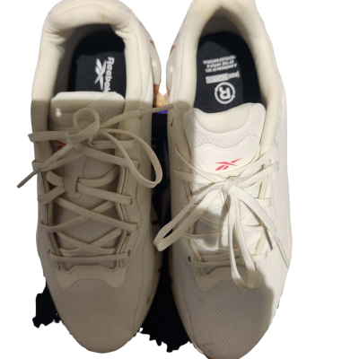 Reebok Womens  Size 40 Trainers Cream 