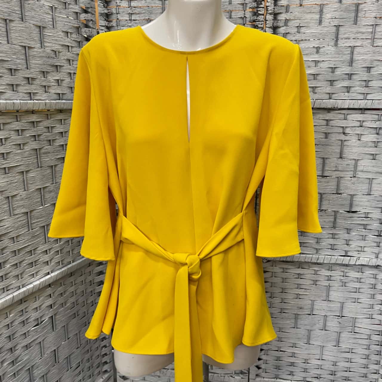 Zara Womens Size XL Short Sleeve Yellow Top(s)