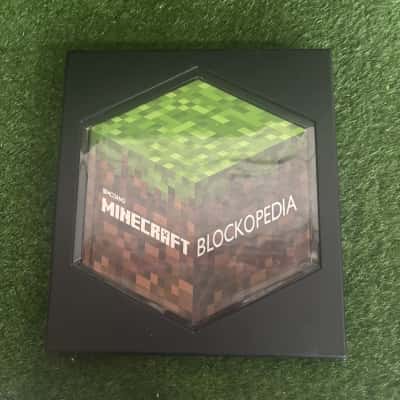 Minecraft Blockopedia: An Official Minecraft Book from Mojang