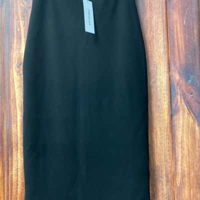 Forever New  Size 10 Black  skirt new 