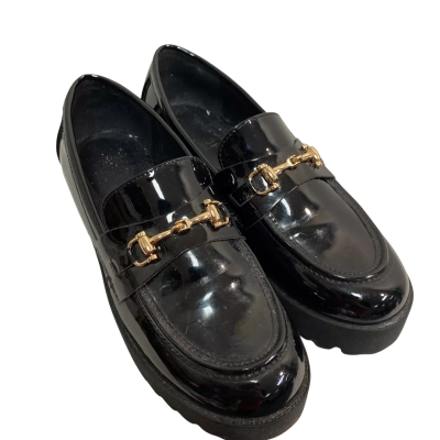  Womens Size 6.5 platform shoes with metal decor Black 