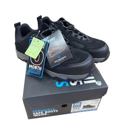 BATA Workwear Tradie FURY Safety Shoes With Safety Toe-Jogger Style Size 10 Brand new in box 