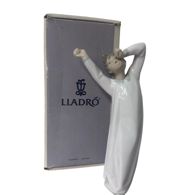 LLADRÕ Boy Awakening In Box