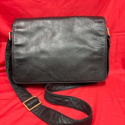  Women's Hide Sign Leather Messenger Bag featuring a Large Fold Over Flap Black  