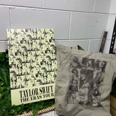 Taylor Swift  Memorabilia  