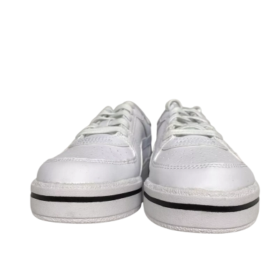 Puma Kids  Size 33 Shoes White 