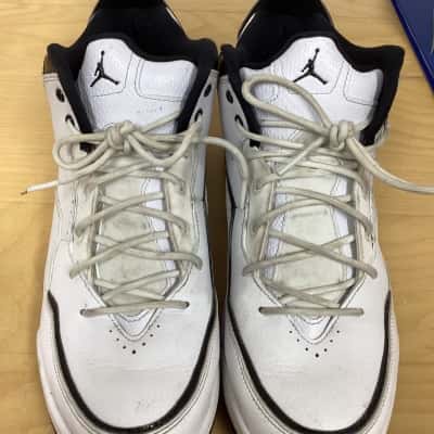 Nike Mens  Size 12 Black  / White Air Jordan