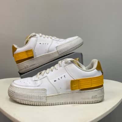 Nike Air Force 1 Gold Suede Mens  Size 7 Sneakers / Trainers Gold / White / Yellow 