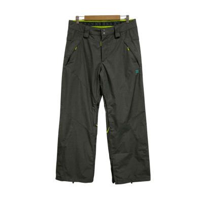 DC Mens  Size M exotex 10,000 series with layered weather protection & fabric to trap body heat 