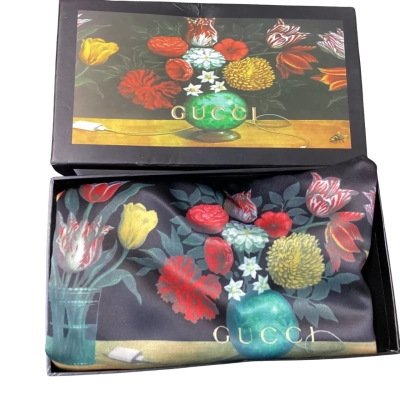 Small Lux Satin Pillowslip in Box