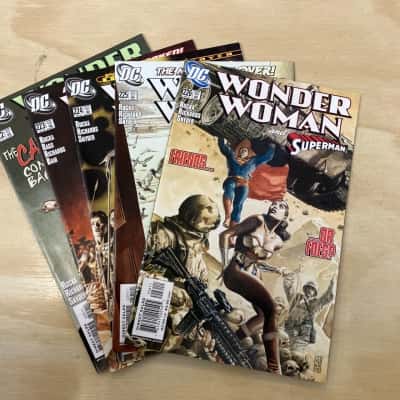Wonder Woman Comics Set of 5