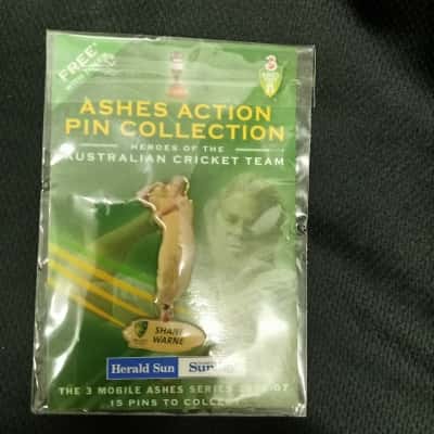 Shane Warne   Ashes Action collection Pin 2006-2007