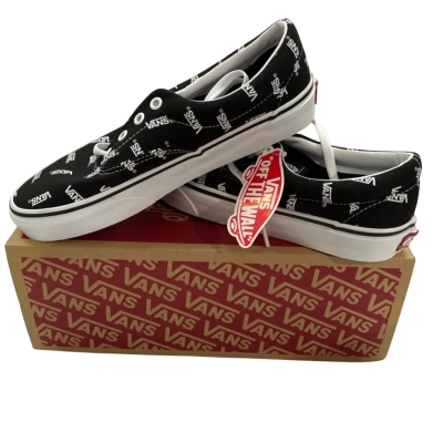Vans Womens  Size 7.5 Sneakers Black  / White 