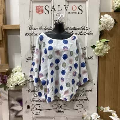  BOTTEGA MODA BRAND! MADE IN ITALY! NWOT WHITE POLKADOT SHIRT! Womens  Size 16 3/4 Sleeve Shirt / 3/4 Sleeve Top Multicoloured / Pattern / Polka Dot / White 