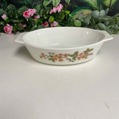 Vintage Pyrex Casserole Dish 1970s “Cherry Blossom “