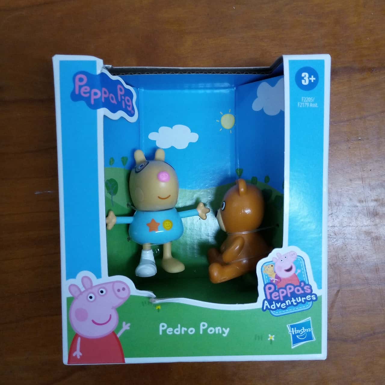 Peluche Schmidt Spiele Peppa Pig – Pedro Pony 38 Cm, Morbido E Lavabile, Adatto A Tutte Le Età