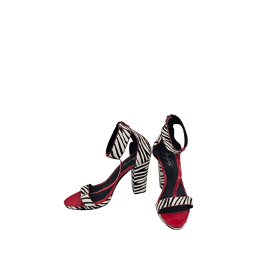 Shoes of prey Womens  Size 44 Black  / Red / Striped / White 
