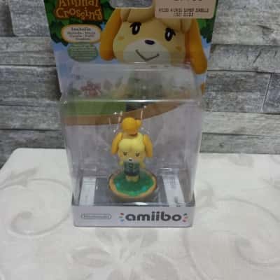 Animal Crossing Isabelle Amiibo New Sealed