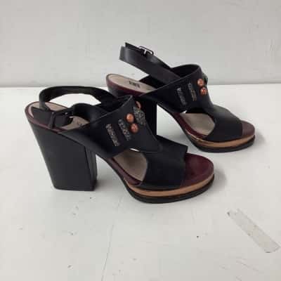 Gorman Womens  Size 40 Heels Black with brown maroon and gold colours