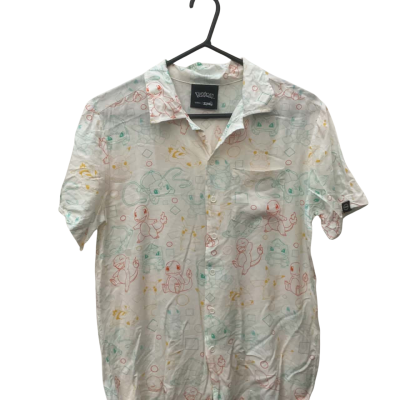 Men’s Pokemon  Size XS Short Sleeve Shirt Pattern / White 