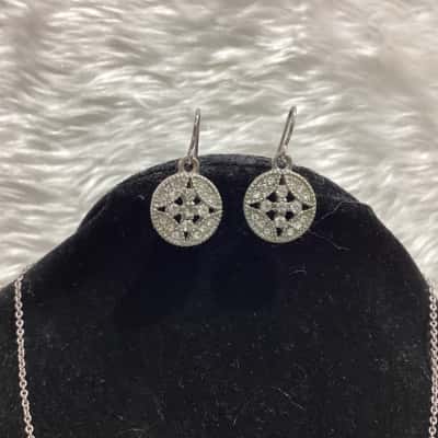 Womens Earrings / Necklace / Ring Other 