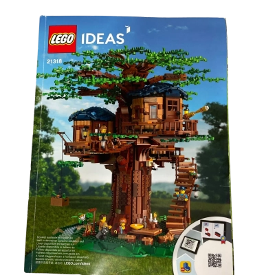 LEGO Treehouse #21318.  No Box.