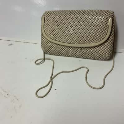  Womens aluminium mesh Clutch Cream 