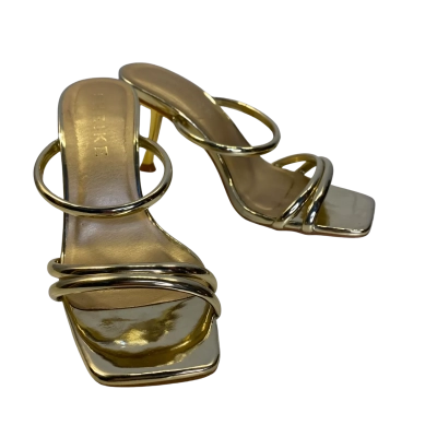 Sheike Womens  Size 7 Shoes Gold 