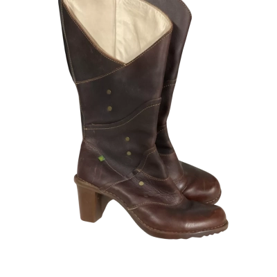  Womens brown mid calf boots size 7