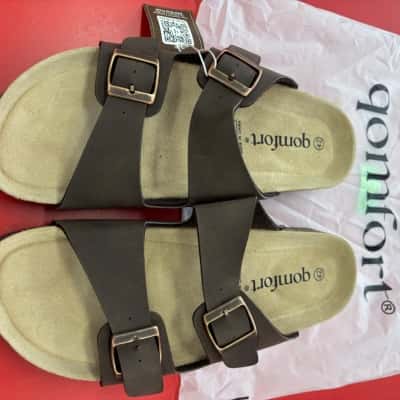  Women’s  Qomfort Size 42 Slides - NEVER WORN RRP $90.00