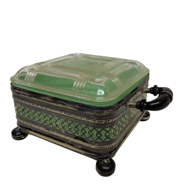 Vintage Agee green sprayware dish 