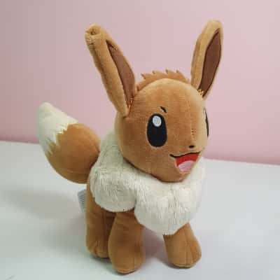 Pokémon Eevee 22cm Plush Toy 